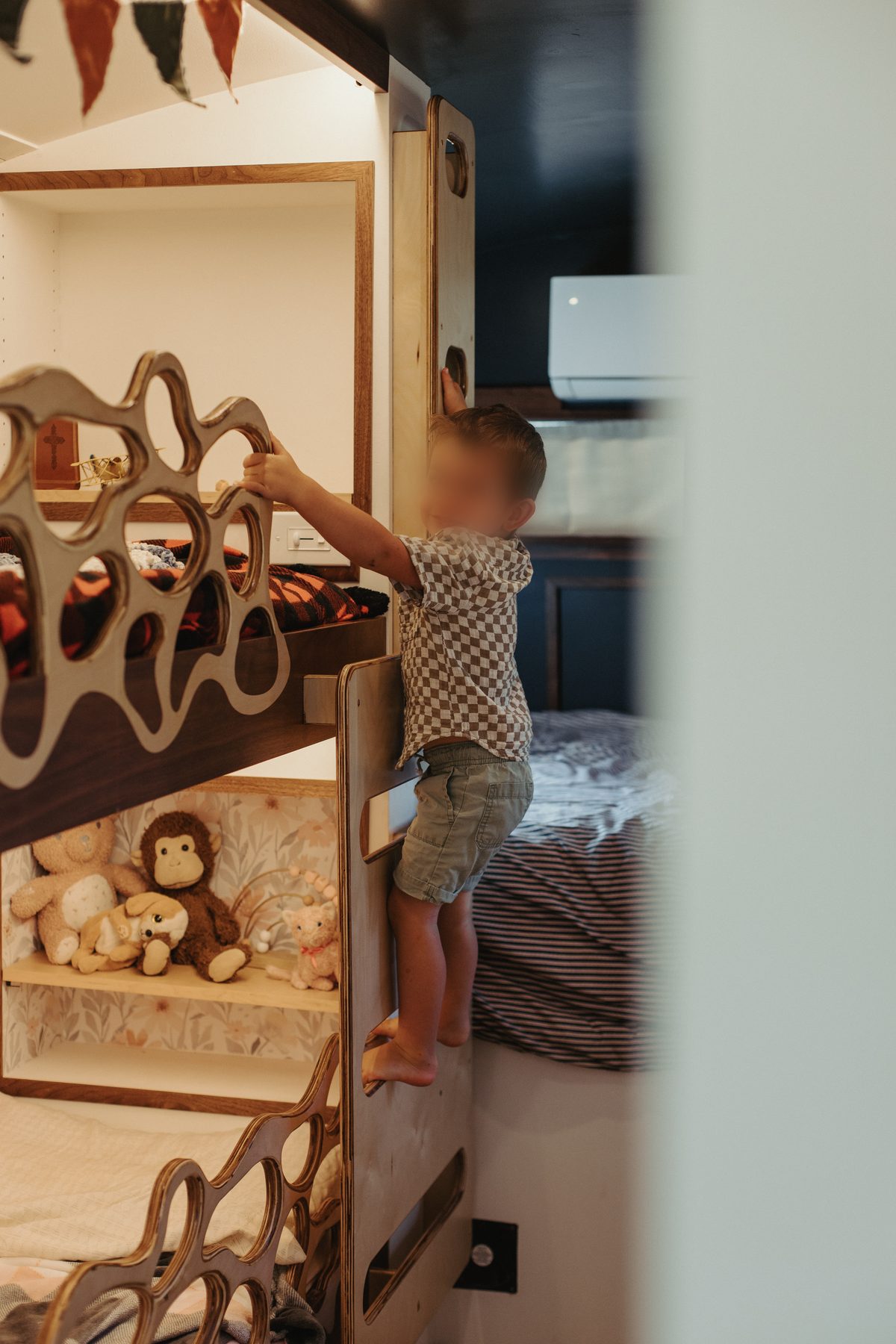 Junior bunk beds with hand-carved railings